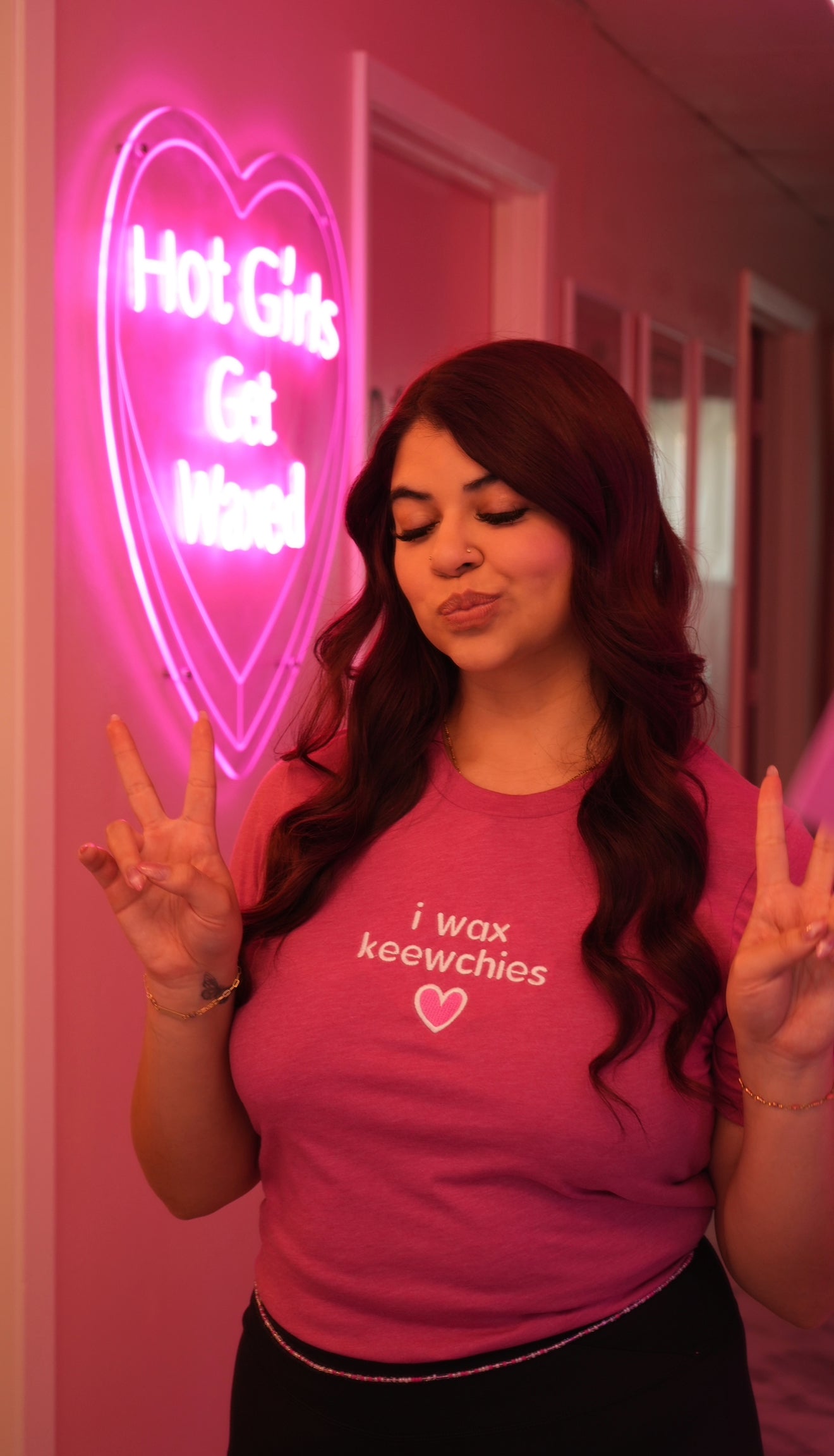 I WAX KEEWCHIES - T-SHIRT (embroidered)
